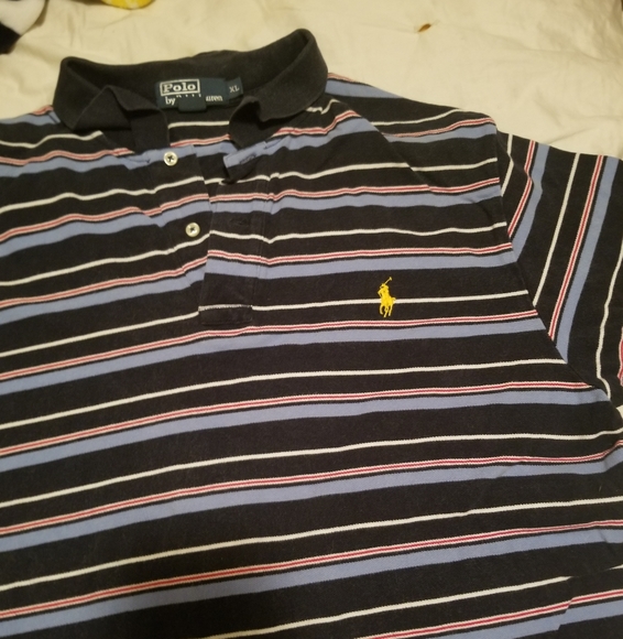 Clothes - Picture 8 of 8